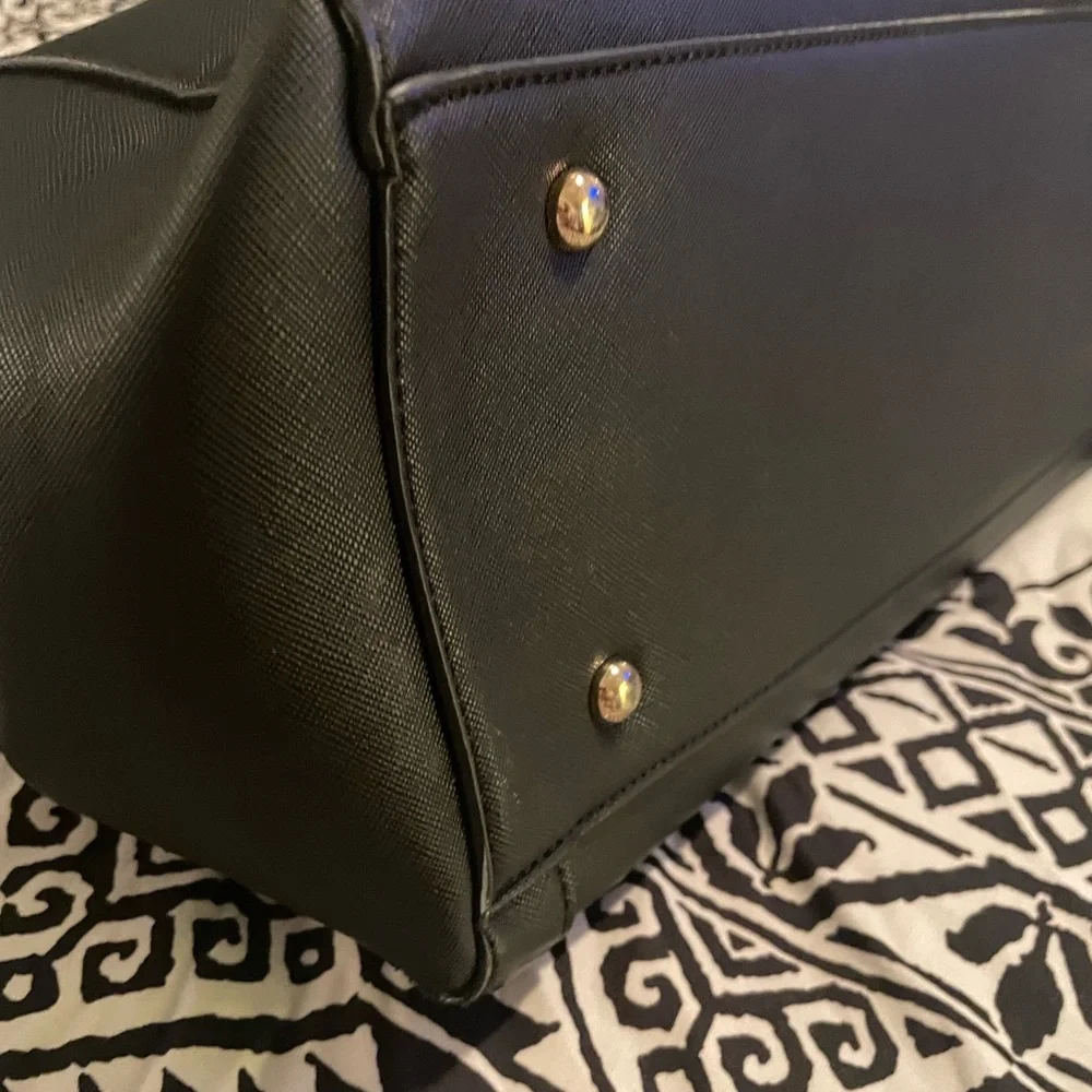Lovely Purse 👜 - Picture 7 of 16